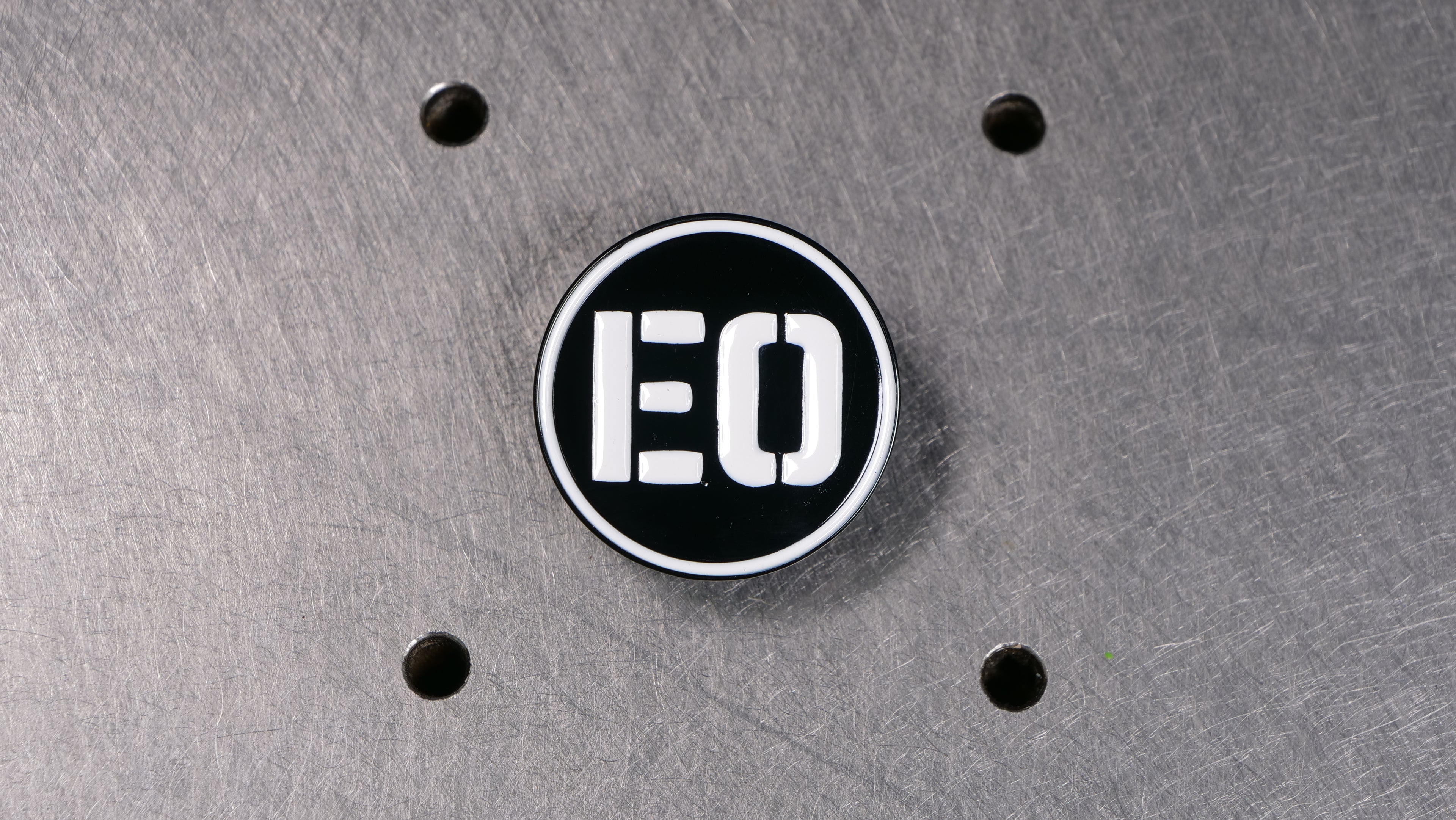 EO Pin